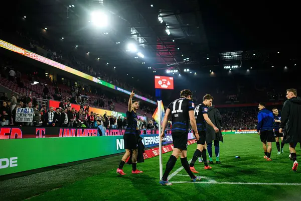 COLOGNE, GERMANY - 5 APRIL, 2025: Fabian Reese ve Hertha BSC takımı kazandı - 2.Bundesliga 1.FC Koeln ve Hertha BSC maçı Rhein Energie Stadion 'da