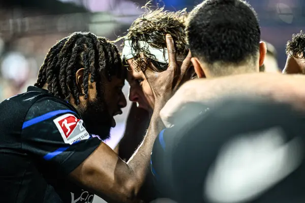 COLOGNE, ALMANY - 5 Nisan 2025: Fabian Reese, 2.Bundesliga 1 'in futbol maçı. FC Koeln, Hertha BSC 'ye karşı Rhein Enerji Stadyumu' nda