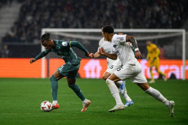 FRANKFURT, GERMANY - 17 Nisan 2025: Mathys Tel, Tuta - Eintracht Frankfurt Tottenham Hotspur F.C. arasındaki UEFA Avrupa Ligi maçı Deutsche Bank Park 'ta..