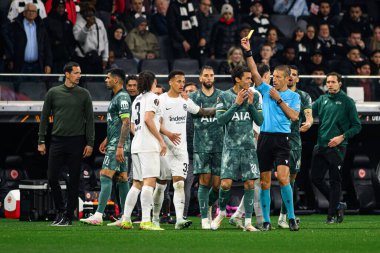 FRANKFURT, GERMANY - 17 APRIL, 2025: Hakem, Filippo Meli - Eintracht Frankfurt Tottenham Hotspur F.C. Deutsche Bank Park 'ta..