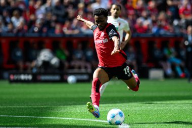 LEVERKUSEN, GERMANY - 26 APRIL, 2025: Nathan Tella - Bundesliga maçı Bayer 04 Leverkusen, Bayarena 'da FC Augsburg' a karşı. 