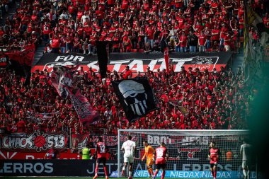 LEVERKUSEN, GERMANY - 26 APRIL, 2025: Fans, support - Bundesliga maçı Bayer 04 Leverkusen FC Augsburg 'a karşı Bayarena' da.