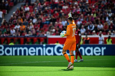 LEVERKUSEN, GERMANY - 26 APRIL, 2025: Matej Kovar - Bundesliga maçı Bayer 04 Leverkusen FC Augsburg 'a karşı Bayarena' da. 