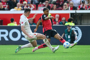 LEVERKUSEN, GERMANY - 26 APRIL, 2025: Amine Adli - Bundesliga maçı Bayer 04 Leverkusen FC Augsburg 'a karşı Bayarena' da. 