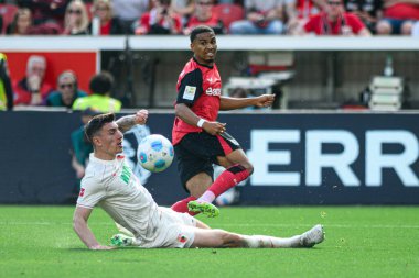 LEVERKUSEN, GERMANY - 26 APRIL, 2025: Amine Adli - Bundesliga maçı Bayer 04 Leverkusen FC Augsburg 'a karşı Bayarena' da. 