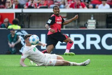 LEVERKUSEN, GERMANY - 26 APRIL, 2025: Amine Adli - Bundesliga maçı Bayer 04 Leverkusen FC Augsburg 'a karşı Bayarena' da. 