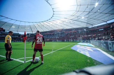 LEVERKUSEN, GERMANY - 26 APRIL, 2025: Alejandro Grimaldo - Bundesliga maçı Bayer 04 Leverkusen FC Augsburg 'a karşı Bayena. 