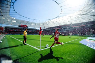 LEVERKUSEN, GERMANY - 26 APRIL, 2025: Alejandro Grimaldo - Bundesliga maçı Bayer 04 Leverkusen FC Augsburg 'a karşı Bayena. 
