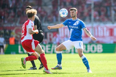 BOCHUM, ALMANY - 27 Nisan 2025: Tom Krauss - Bundesliga maçı VfL Bochum - 1. FC Union Berlin 1: 1 Vonovia Stadyumu 'nda.