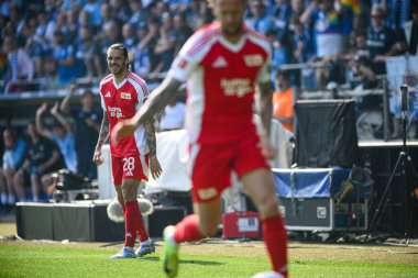 BOCHUM, ALMANY - 27 APRIL, 2025: Christopher Trimmel - Bundesliga maçı VfL Bochum - 1. FC Union Berlin 1: 1 Vonovia Stadyumu 'nda.