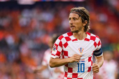 ROTTERDAM, NETHERLANDS - 14 Haziran 2023: Luka Modric - UEFA Uluslar Ligi Finalleri. Yarı final Hollanda - Hırvatistan De Kuip 'te