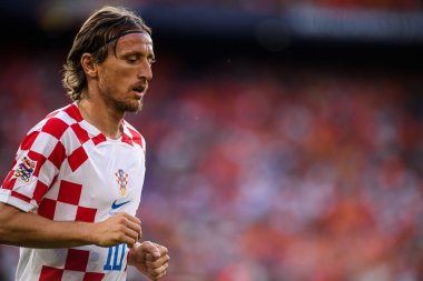 ROTTERDAM, NETHERLANDS - 14 Haziran 2023: Luka Modric - UEFA Uluslar Ligi Finalleri. Yarı final Hollanda - Hırvatistan De Kuip 'te