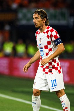 ROTTERDAM, NETHERLANDS - 14 Haziran 2023: Luka Modric - UEFA Uluslar Ligi Finalleri. Yarı final Hollanda - Hırvatistan De Kuip 'te