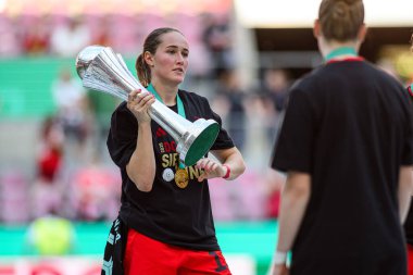 COLOGNE, GERMANY - 1 Mayıs 2025: Sydney Lohmann - DFB-Pokal Frauen (Almanya Kadınlar Kupası) maçı FC Bayern Münih-SV Werder Bremen 'e karşı Rhein Enerji Stadyumu' nda.