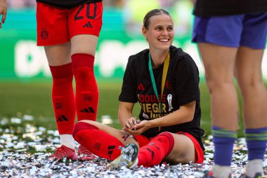 COLOGNE, GERMANY - 1 Mayıs 2025: Klara Buhl - DFB-Pokal Frauen (Almanya Kadınlar Kupası) FC Bayern Münih-SV Werder Bremen 'e karşı Rhein Enerji Stadyumu' nda maç.