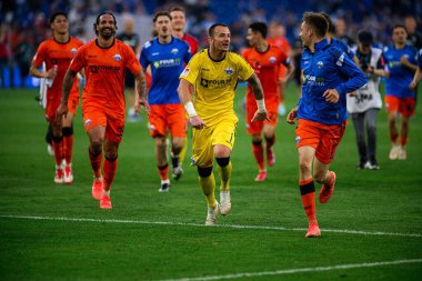 GELSENKIRCHEN, ALMANY - 2 MAYIS 2025 Manuel Riemann - 2 Mayıs 'lık futbol maçı. Bundesliga FC Schalke 04 - SC Paderborn 07 Veltins Arena.