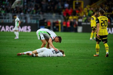 DORTMUND, GERMANY - 3 Mayıs 2025: Signal Iduna Park 'ta Borussia Dortmund vs Vfl Wolfsburg futbol karşılaşması