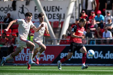 LEVERKUSEN, ALMANY - 10 MAYIS 2025: Artem Stepanov - Yarı-Final. A-Junioren Bundesliga maçı Bayer 04 Leverkusen, FC Bayern 'e karşı Ulrich-Haberland Stadyumu' nda.