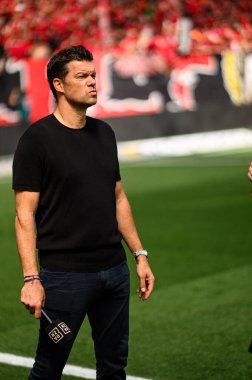 LEVERKUSEN, GERMANY - 11 Mayıs 2025: Michael Ballack - Bundesliga maçı Bayer 04 Leverkusen FC Augsburg 'a karşı Bayarena' da.