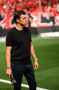 LEVERKUSEN, GERMANY - 11 Mayıs 2025: Michael Ballack - Bundesliga maçı Bayer 04 Leverkusen FC Augsburg 'a karşı Bayarena' da.