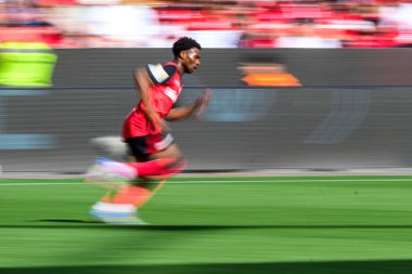LEVERKUSEN, GERMANY - 11 Mayıs 2025: Nathan Tella - Bundesliga maçı Bayer 04 Leverkusen FC Augsburg 'a karşı Bayarena' da.