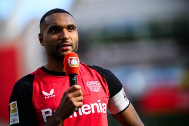 LEVERKUSEN, GERMANY - 11 Mayıs 2025: Jonathan Tah - Bundesliga maçı Bayer 04 Leverkusen, Borussia Dortmund 'a karşı Bayarena' da.
