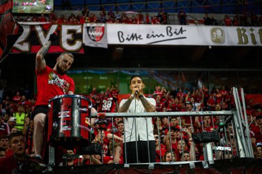 LEVERKUSEN, GERMANY - 21 Mayıs 2023: Karim Bellarabi, Alman eski futbolcu - Bayer 04 Leverkusen, Borussia Moenchengladbach 'a karşı.