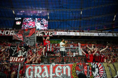 LEVERKUSEN, GERMANY - 21 Mayıs 2023: Karim Bellarabi, Alman eski futbolcu - Bayer 04 Leverkusen, Borussia Moenchengladbach 'a karşı.