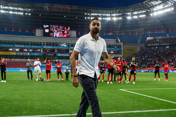 LEVERKUSEN, GERMANY - 21 Mayıs 2023: Karim Bellarabi, Alman eski futbolcu - Bayer 04 Leverkusen, Borussia Moenchengladbach 'a karşı.