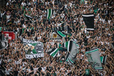 LEVERKUSEN, GERMANY - 21 MAYIS 2023: Fans Moenchengladbach - Bundesliga maçı Bayer 04 Leverkusen ile Borussia Moenchengladbach Bayena 'da.