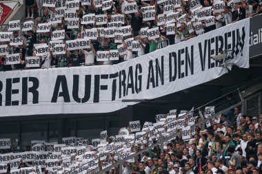 LEVERKUSEN, GERMANY - 21 MAYIS 2023: Fans Moenchengladbach - Bundesliga maçı Bayer 04 Leverkusen ile Borussia Moenchengladbach Bayena 'da.