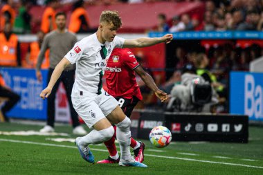 LEVERKUSEN, GERMANY - 21 MAYIS 2023: Luca Netz, Moussa Diaby - Bayer 04 Leverkusen, Borussia Moenchengladbach 'a karşı.