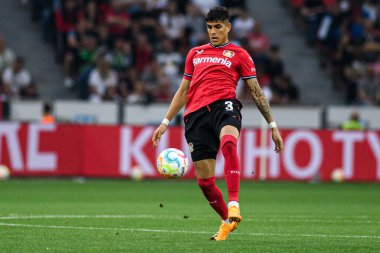 LEVERKUSEN, GERMANY - 21 Mayıs 2023: Piero Hincapie - Bayer 04 Leverkusen Borussia Moenchengladbach 'a karşı.