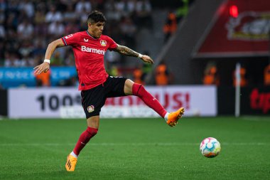 LEVERKUSEN, GERMANY - 21 Mayıs 2023: Piero Hincapie - Bayer 04 Leverkusen Borussia Moenchengladbach 'a karşı.