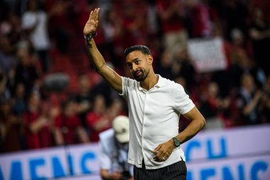 LEVERKUSEN, GERMANY - 21 Mayıs 2023: Karim Bellarabi, Alman eski futbolcu - Bayer 04 Leverkusen, Borussia Moenchengladbach 'a karşı.