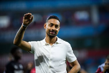LEVERKUSEN, GERMANY - 21 Mayıs 2023: Karim Bellarabi, Alman eski futbolcu - Bayer 04 Leverkusen, Borussia Moenchengladbach 'a karşı.