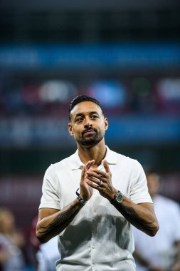 LEVERKUSEN, GERMANY - 21 Mayıs 2023: Karim Bellarabi, Alman eski futbolcu - Bayer 04 Leverkusen, Borussia Moenchengladbach 'a karşı.