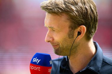 MAINZ, GERMANY - 17 Mayıs 2025: Simon Rolfes - Bundesliga maçı 1.FSV Mainz 05, Bayer 04 Leverkusen 'e karşı Mewa Arena' da.