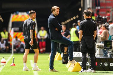MAINZ, GERMANY - 17 Mayıs 2025: Simon Rolfes - Bundesliga maçı 1.FSV Mainz 05, Bayer 04 Leverkusen 'e karşı Mewa Arena' da.