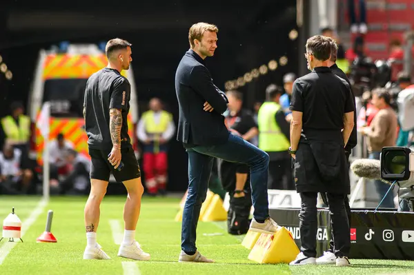 MAINZ, GERMANY - 17 Mayıs 2025: Simon Rolfes - Bundesliga maçı 1.FSV Mainz 05, Bayer 04 Leverkusen 'e karşı Mewa Arena' da.