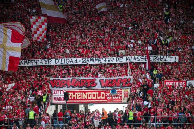 MAINZ, GERMANY - 17 Mayıs 2025: - 1.FSV Mainz 05 - Bayer 04 Leverkusen maçı Meena Arena 'da.