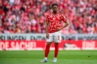 MAINZ, GERMANY - 17 Mayıs 2025: Phillipp Mwene - Bundesliga maçı 1.FSV Mainz 05 - Bayer 04 Leverkusen maçı Mewa Arena 'da.