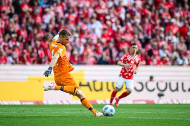 MAINZ, GERMANY - 17 Mayıs 2025: Lukas Hradecky - Bundesliga maçı 1.FSV Mainz 05 - Bayer 04 Leverkusen maçı Mewa Arena 'da.