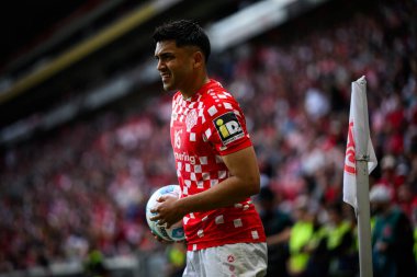 MAINZ, GERMANY - 17 Mayıs 2025: Nadiem Amiri - Bundesliga maçı 1.FSV Mainz 05 - Bayer 04 Leverkusen maçı Mewa Arena 'da.