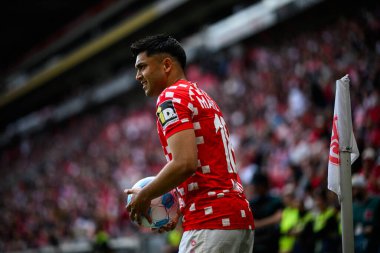 MAINZ, GERMANY - 17 Mayıs 2025: Nadiem Amiri - Bundesliga maçı 1.FSV Mainz 05 - Bayer 04 Leverkusen maçı Mewa Arena 'da.