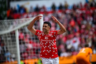 MAINZ, GERMANY - 17 Mayıs 2025: Nadiem Amiri - Bundesliga maçı 1.FSV Mainz 05 - Bayer 04 Leverkusen maçı Mewa Arena 'da.