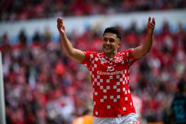 MAINZ, GERMANY - 17 Mayıs 2025: Nadiem Amiri - Bundesliga maçı 1.FSV Mainz 05 - Bayer 04 Leverkusen maçı Mewa Arena 'da.