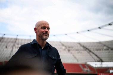 LEVERKUSEN, GERMANY - 26 MAYIS 2025: - Basın toplantısı Erik 10 Hag, Bayena 'da yeni teknik direktör Bayer 04 Leverkusen.