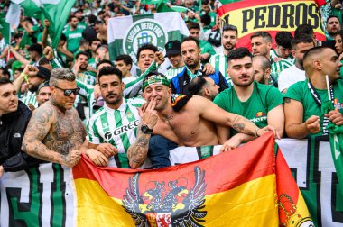 WROCLAW, POLAND - 28 Mayıs 2025: Taraftarlar - Wroclaw Stadyumu 'nda UEFA Avrupa Konferans Ligi Real Betis Chelsea FC' ye karşı.