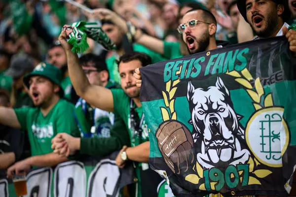 WROCLAW, POLAND - 28 Mayıs 2025: Destekçiler - Wroclaw Stadyumu 'nda UEFA Avrupa Konferans Ligi Real Betis Chelsea FC' ye karşı.